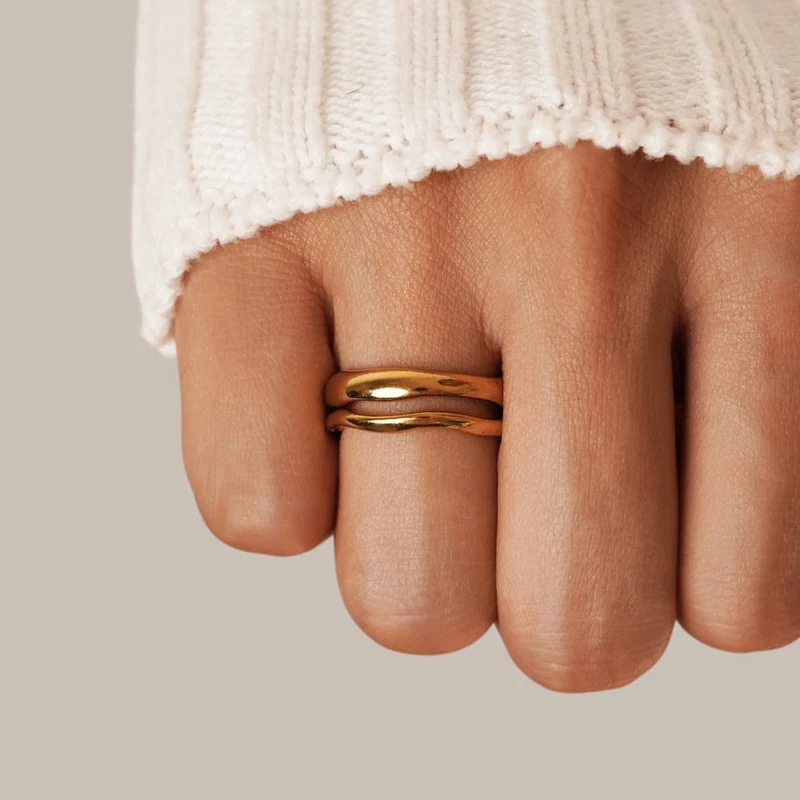 Tidal Duo Gold Wave Ring Set