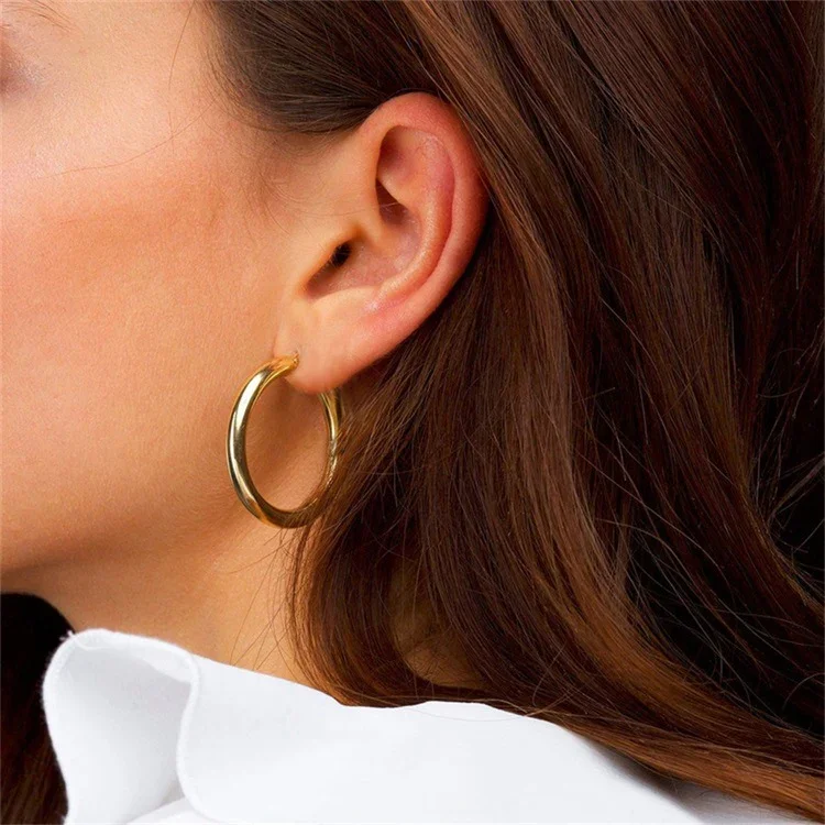 Broad Statement Hoop Trio