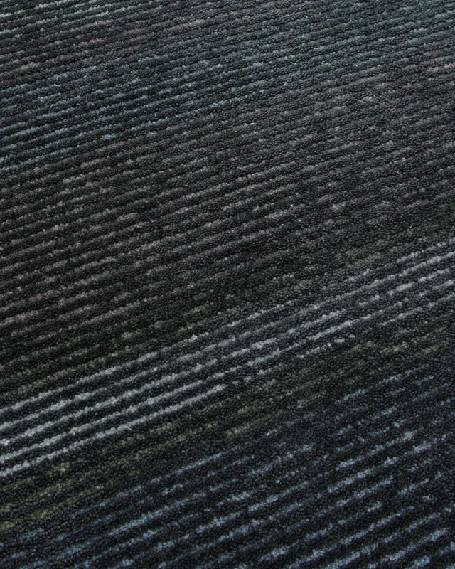 Anthrazit im Streifenlauf - Handtuft 160 x 230 cm