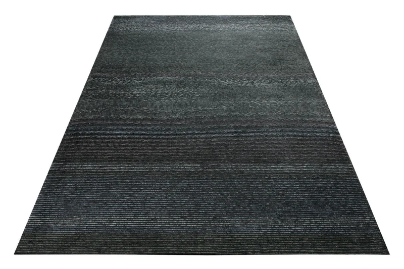 Anthrazit im Streifenlauf - Handtuft 160 x 230 cm