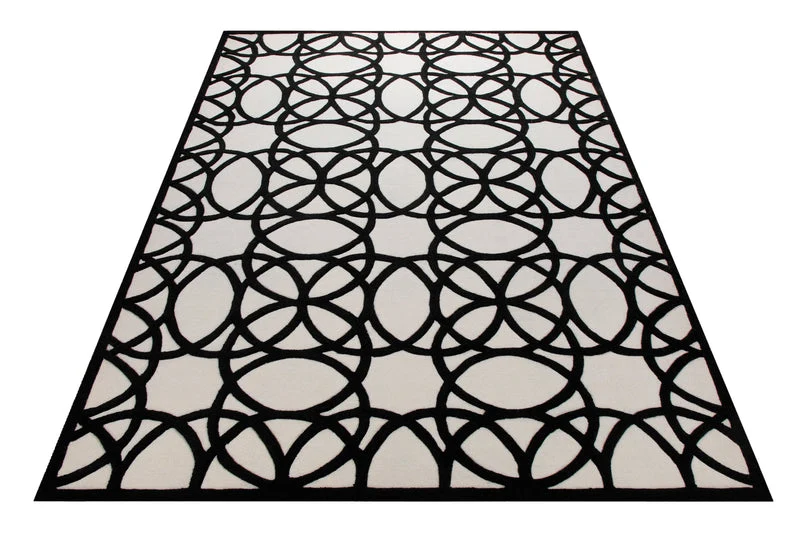 Schwarz auf Weiß - Handtuft mit Kreisornament 160 x 230 cm