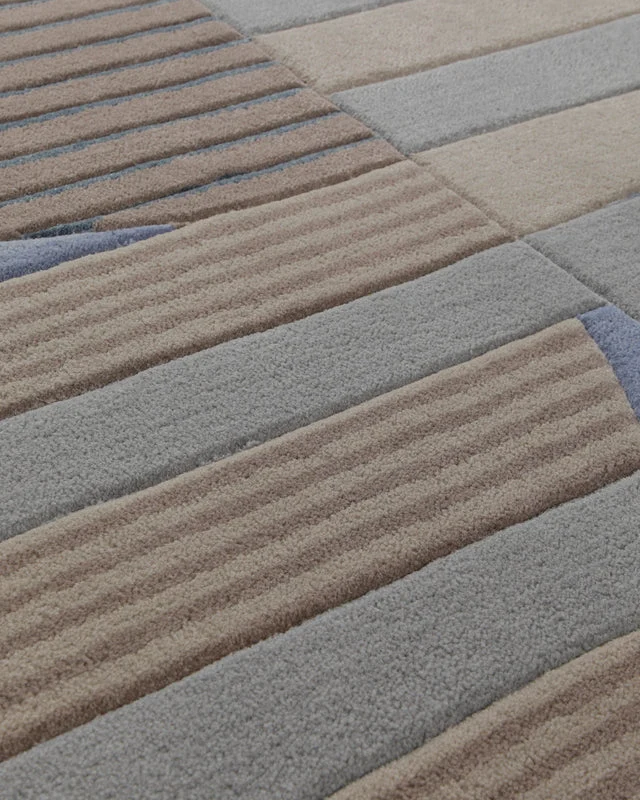 Sand und Taubenblau - Handtuft mit Rippenrelief 160 x 230 cm