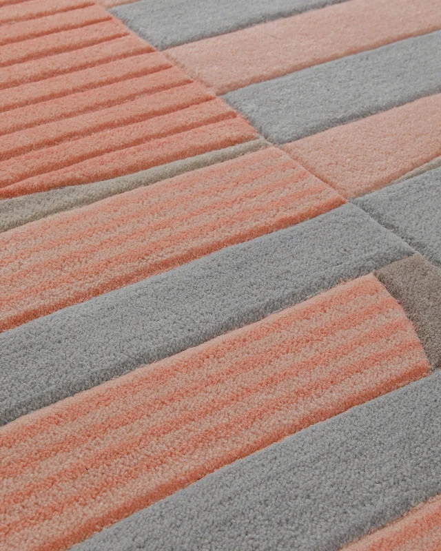 Kreissegmente in Koralle - Handtuft mit Rippenrelief 160 x 230 cm