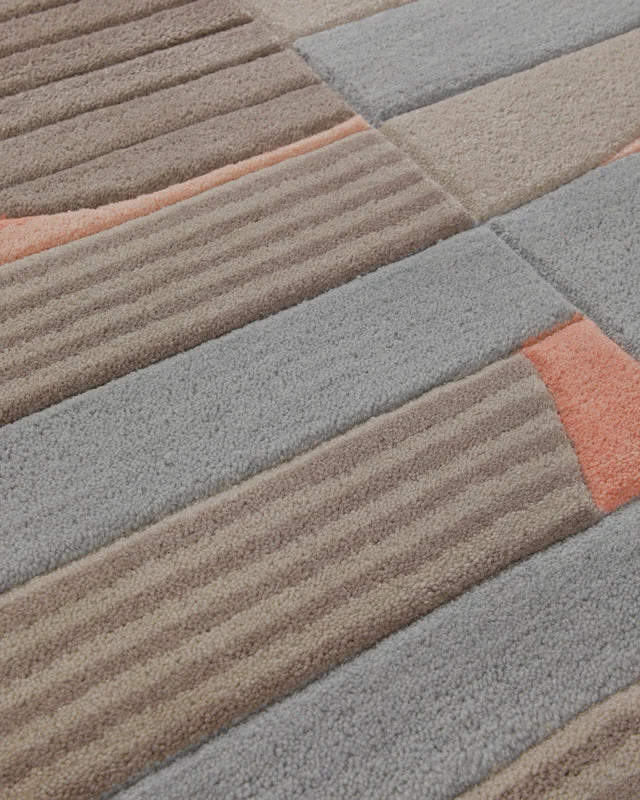 Koralle im Halbrund - Handtuft mit Rippenrelief 160 x 230 cm