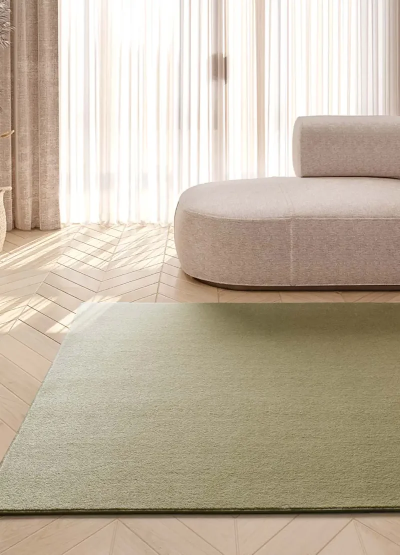 Alfombra a medida Illusion Liso Verde