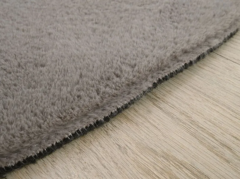 Waschbarer Kurzflor Teppich, rutschfest & weich, einfarbig für Wohnzimmer, Schlafzimmer, Küche & Kinderzimmer.
