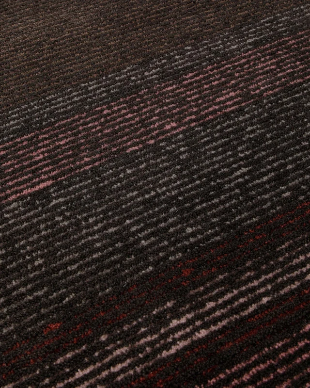 Bordeaux im Streifenlauf - Handtuft 160 x 230 cm