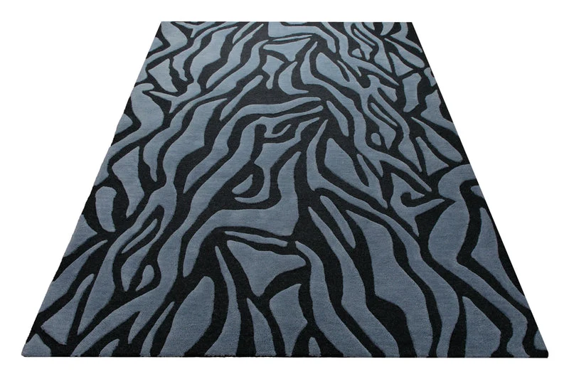 Wilde Linie in Rauchblau - Handtuft Wolle 160 x 230 cm