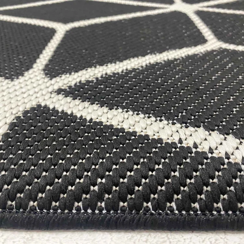 Teppich Rauten Muster In- und Outdoor Tauglich Robuster Flachgewebe 100% Polypropylen Schwarz