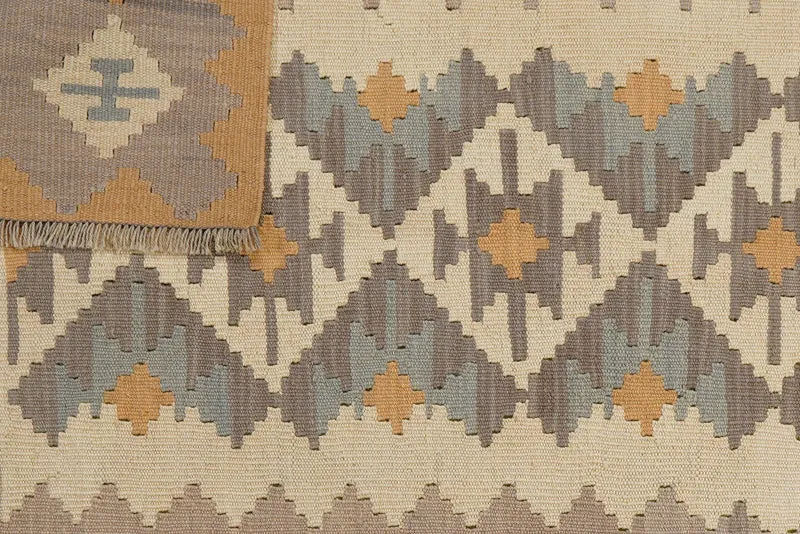 Kelim Gashgai · Handgewebt – Beige, 185x122 cm
