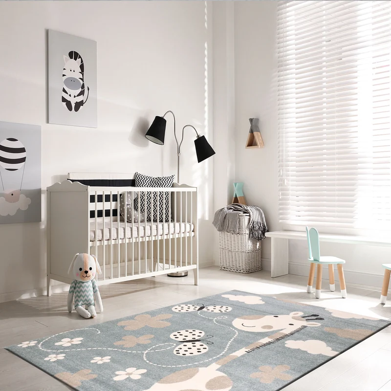 Kinderteppiche Giraffe mit Schmetterling und Blumen | Kinderteppich für Mädchen und Jungs | Teppich für Kinderzimmer Blau | Kinderzimmerteppiche