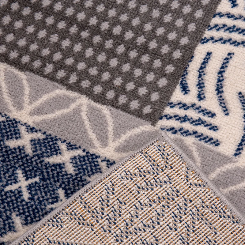 Moderner Teppich mit Patchworkmuster für das Wohnzimmer & Schlafzimmer