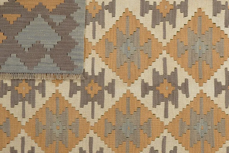 Kelim Gashgai · Handgewebt – Beige, 240x174 cm