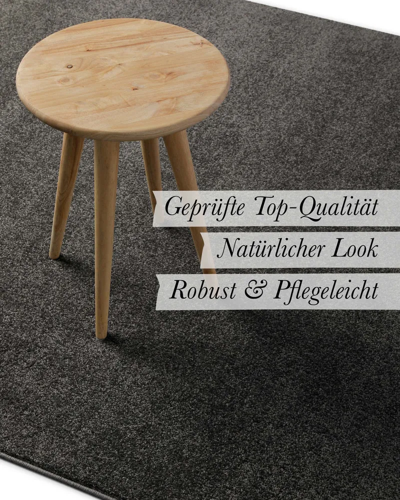 Kurzflorteppich Anthrazit grau "Freja" WECONhome Basics