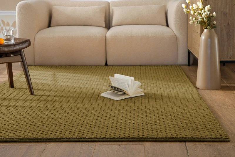 Kurzflor Teppich aus Schurwolle Blass Grün "Castello THREE" WECONhome