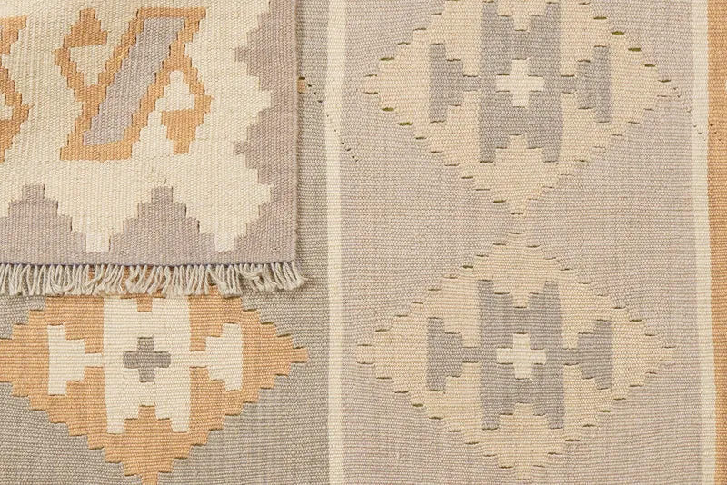 Kelim Gashgai · Handgewebt – Beige, 178x121 cm