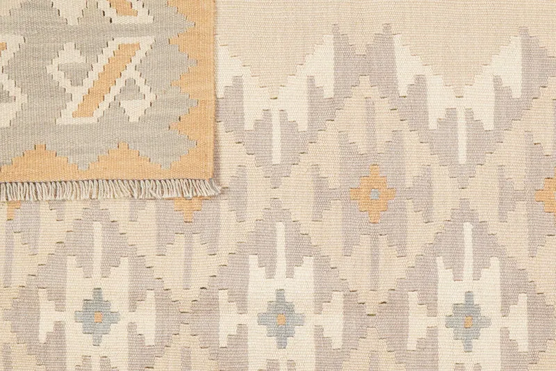 Kelim Gashgai · Handgewebt – Beige, 240x172 cm