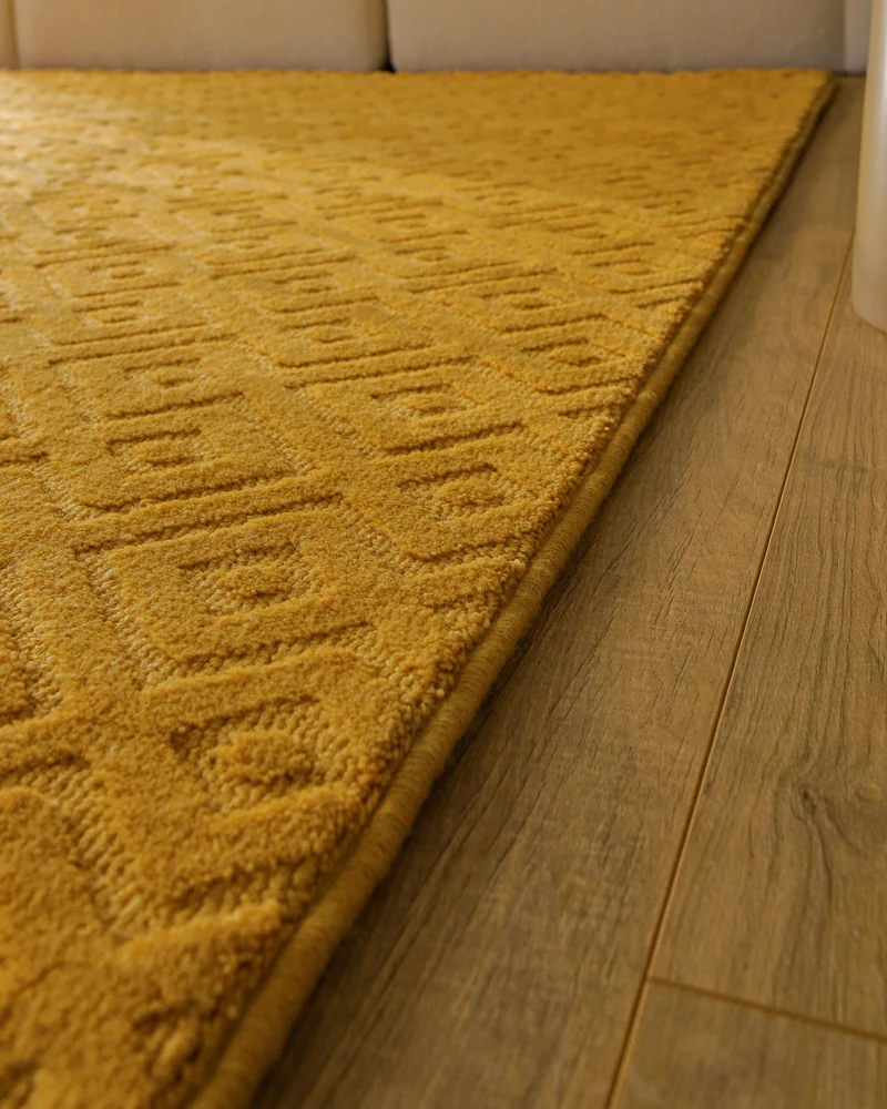 Kurzflor Teppich aus Schurwolle Gelb "Castello TWO" WECONhome