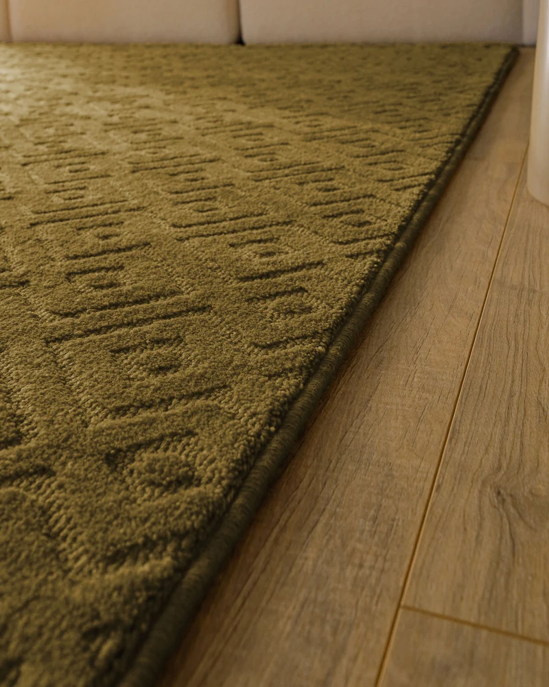 Kurzflor Teppich aus Schurwolle Blass Grün "Castello TWO" WECONhome