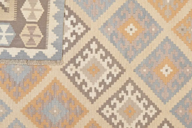 Kelim Gashgai · Handgewebt – Beige, 242x176 cm