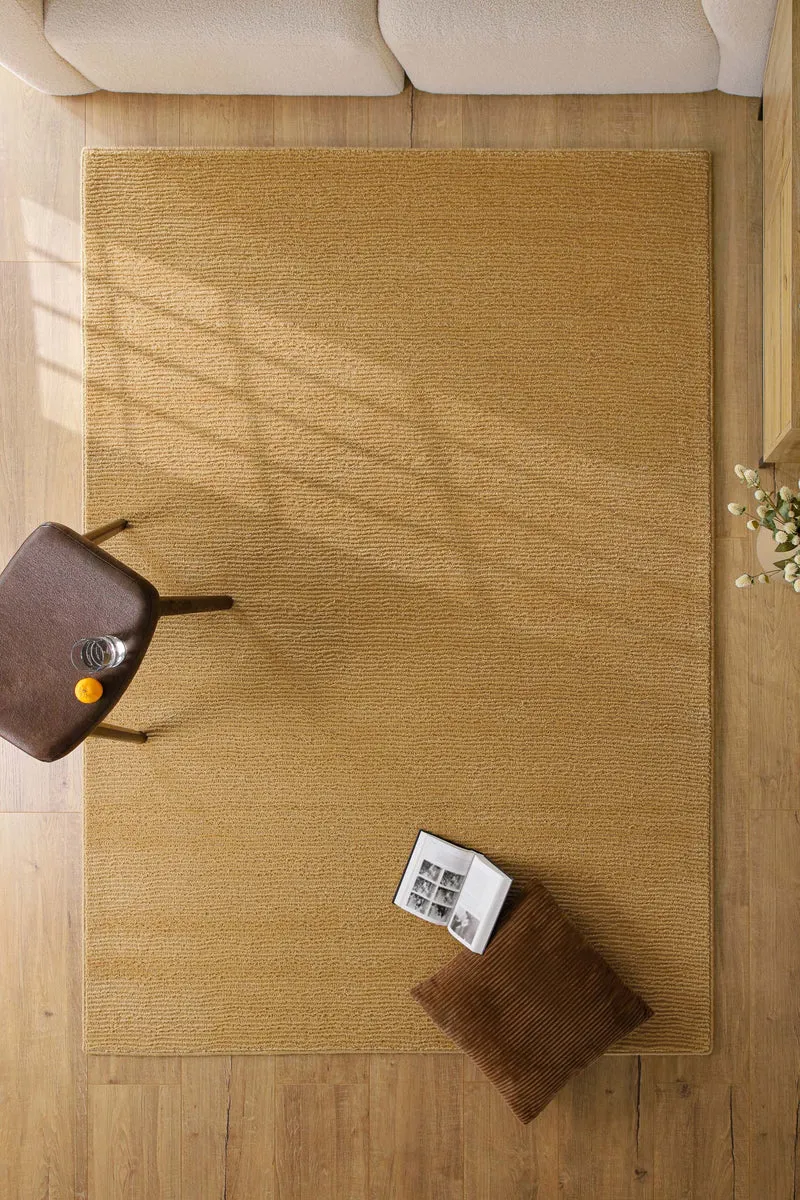 Kurzflor Teppich aus Schurwolle Karamell "Castello ONE" WECONhome