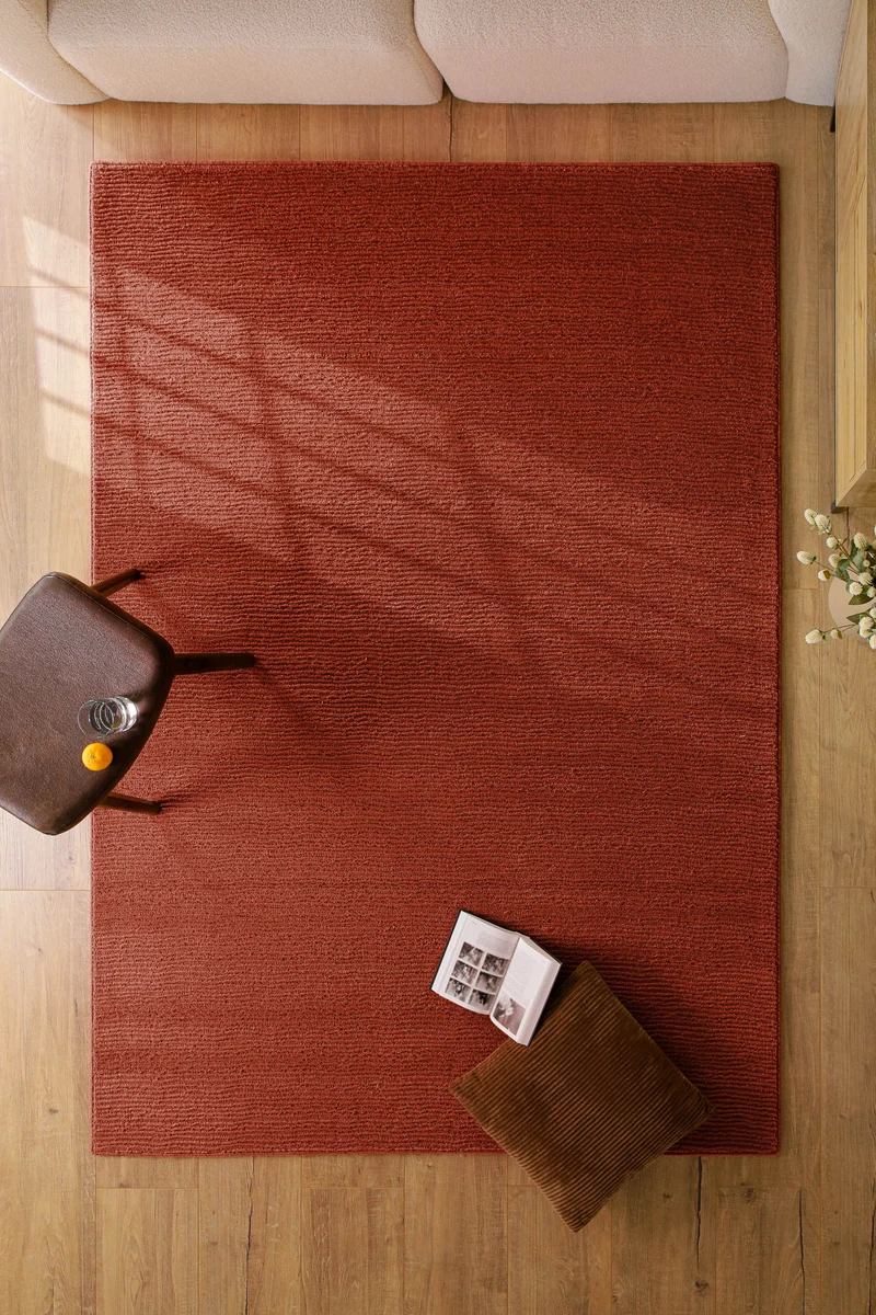 Kurzflor Teppich aus Schurwolle Kamin Rot "Castello ONE" WECONhome