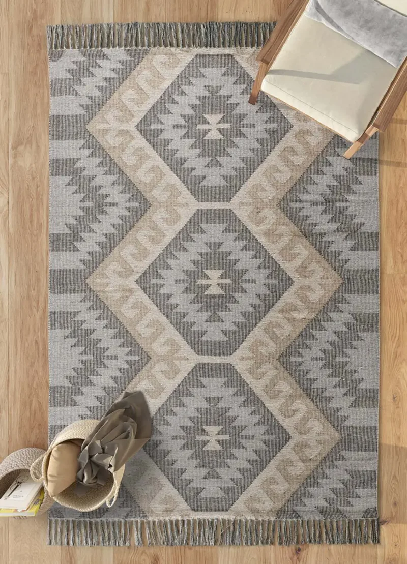 Alfombra kilim con flecos Chandia 1076 Gris