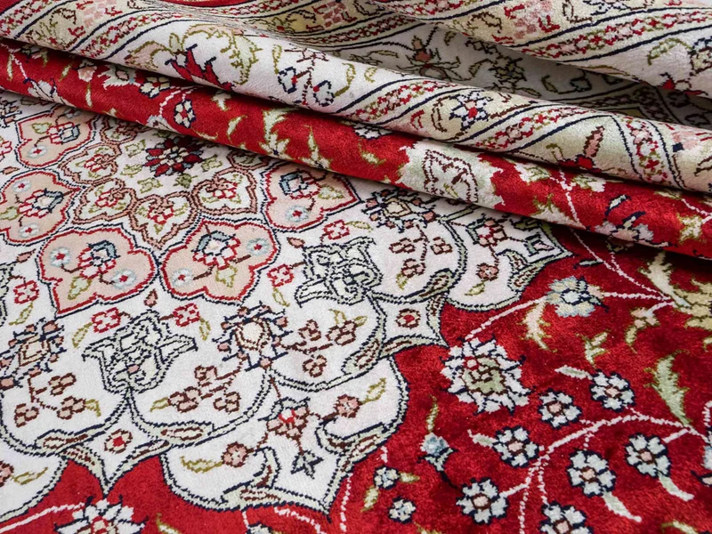 China Seide Teppich 188x272cm - Orientteppich - rot
