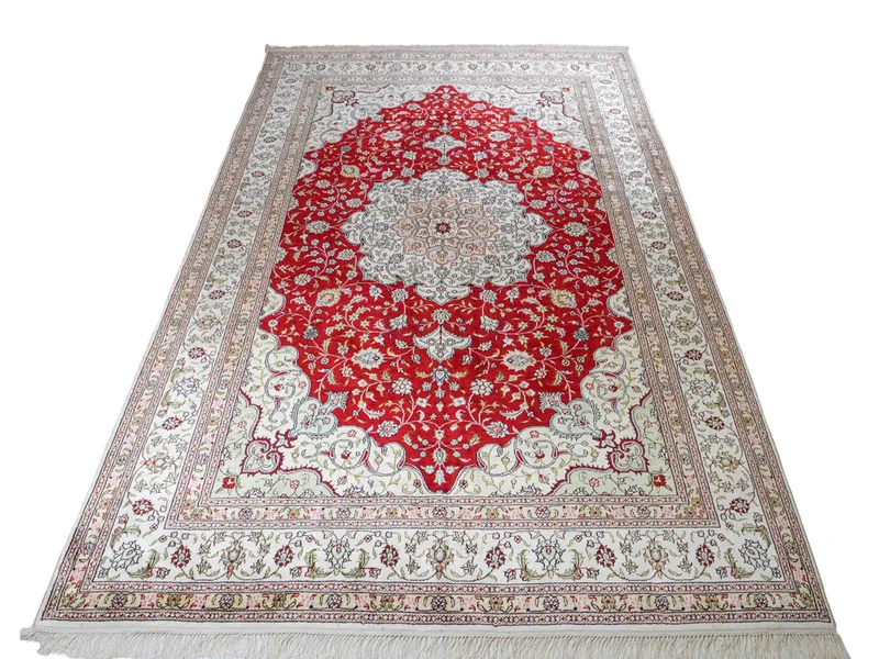 China Seide Teppich 182x276cm - Orientteppich - rot