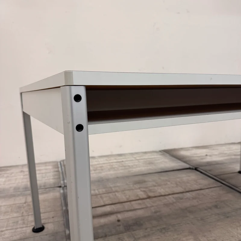 Schreibtisch Weiß Holz Metall Mit Blende Tisch 180x90 Gebraucht