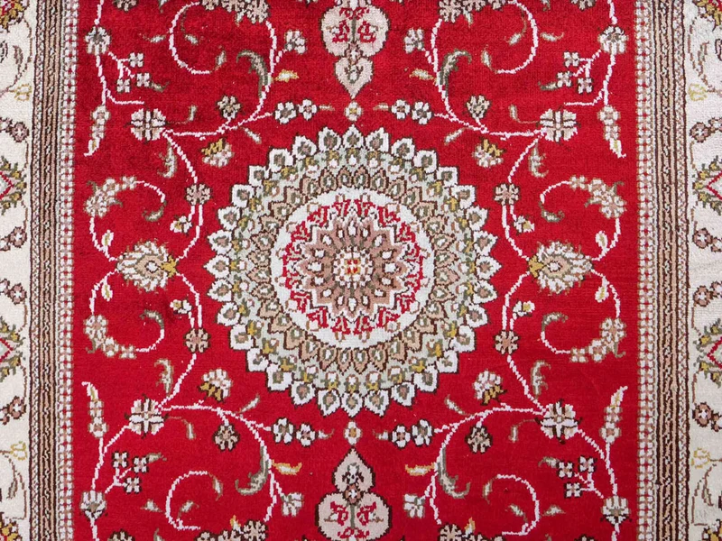 China Seide Teppich 76x122cm - Orientteppich - rot