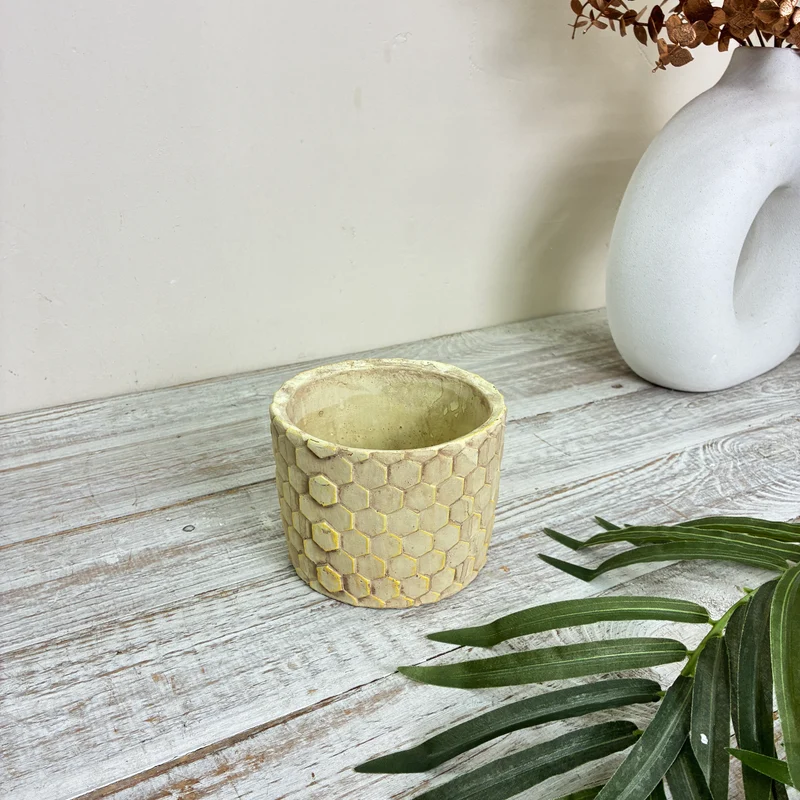 PTMD Keramik Übertopf 14cm Blumentopf Wabenmuster Gelb Creme Gebraucht