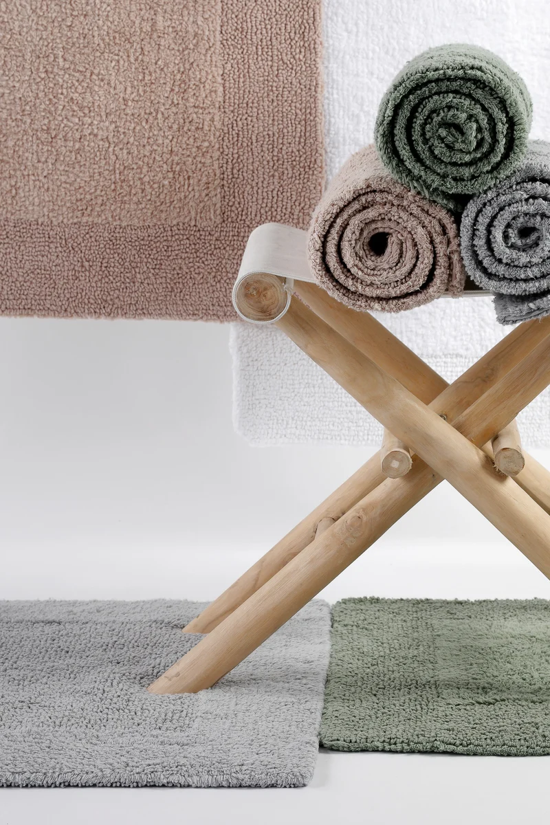 Badteppich Grün "Finn" WECONhome Basics