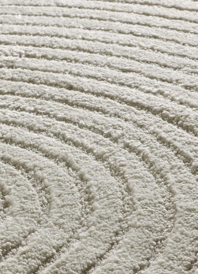 Alfombra con relieve y diseño geométrico Verona 2252 Crema