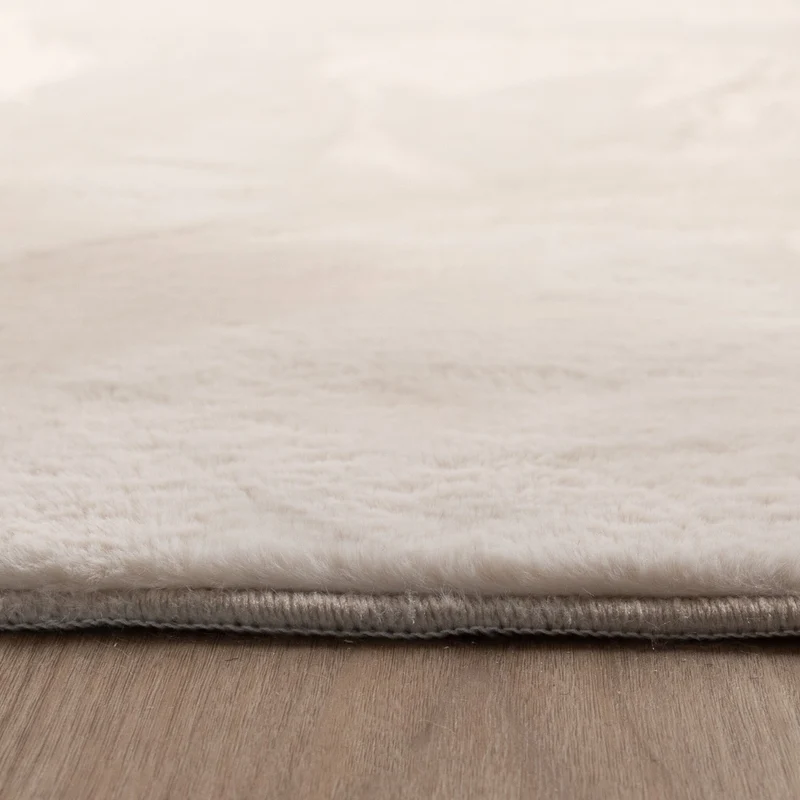 Flauschiger Teppich - Cozy Creme