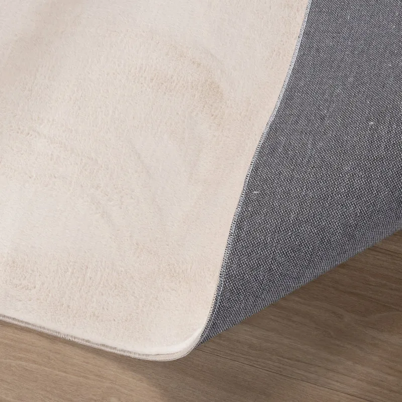 Flauschiger Teppich - Cozy Creme