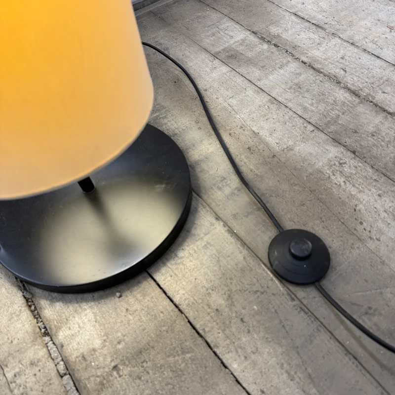 Stehlampe Beige Schwarz Stoffschirm Lampe Säulenlampe Lampe Gebraucht