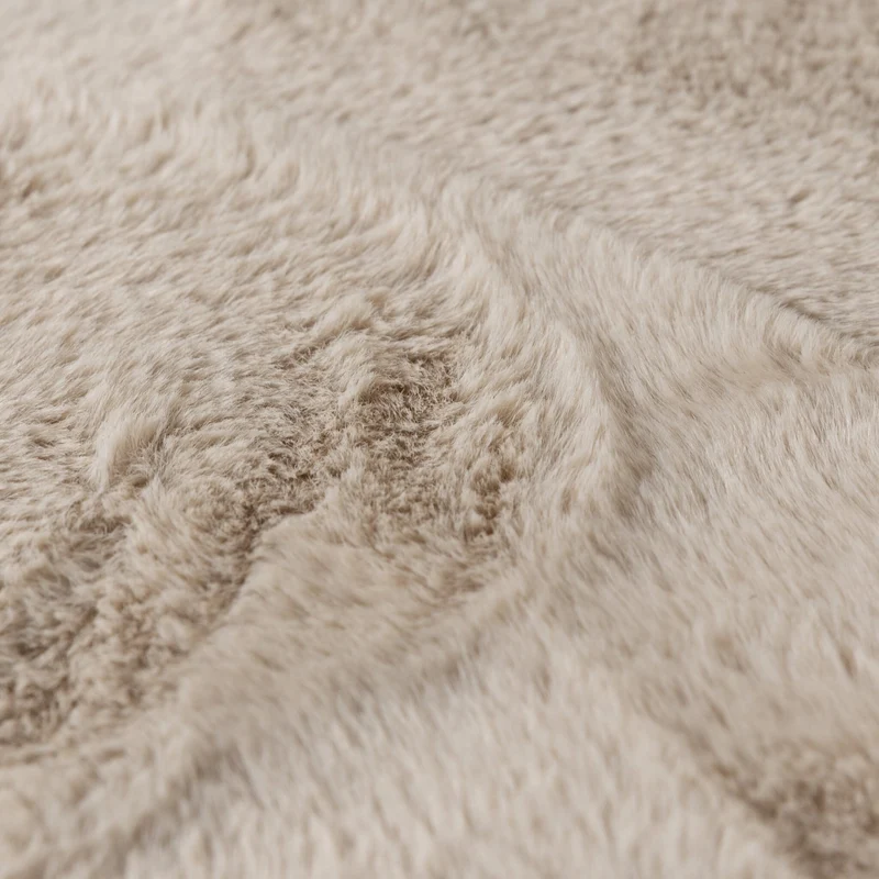 Flauschiger Teppich - Cozy Beige