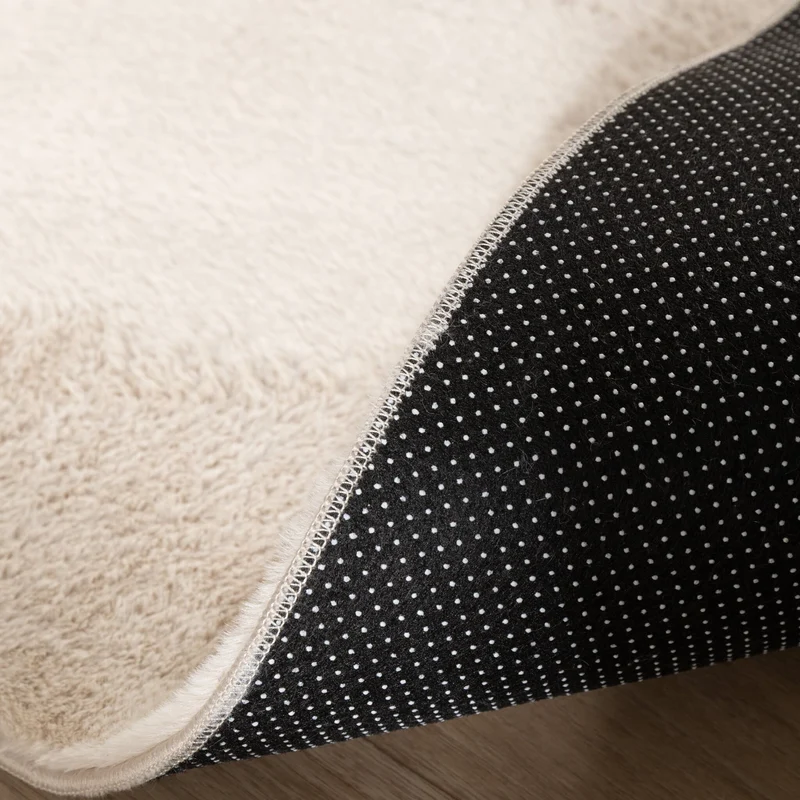 Flauschiger Teppich - Cozy Beige