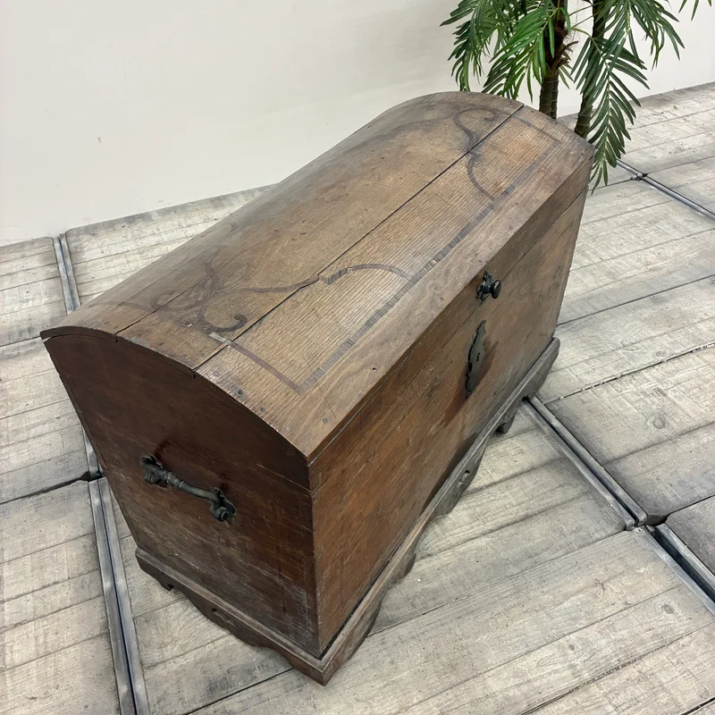 Barocke Runddeckeltruhe Antik Holztruhe 18. Jh. Rustikal Truhe Gebraucht