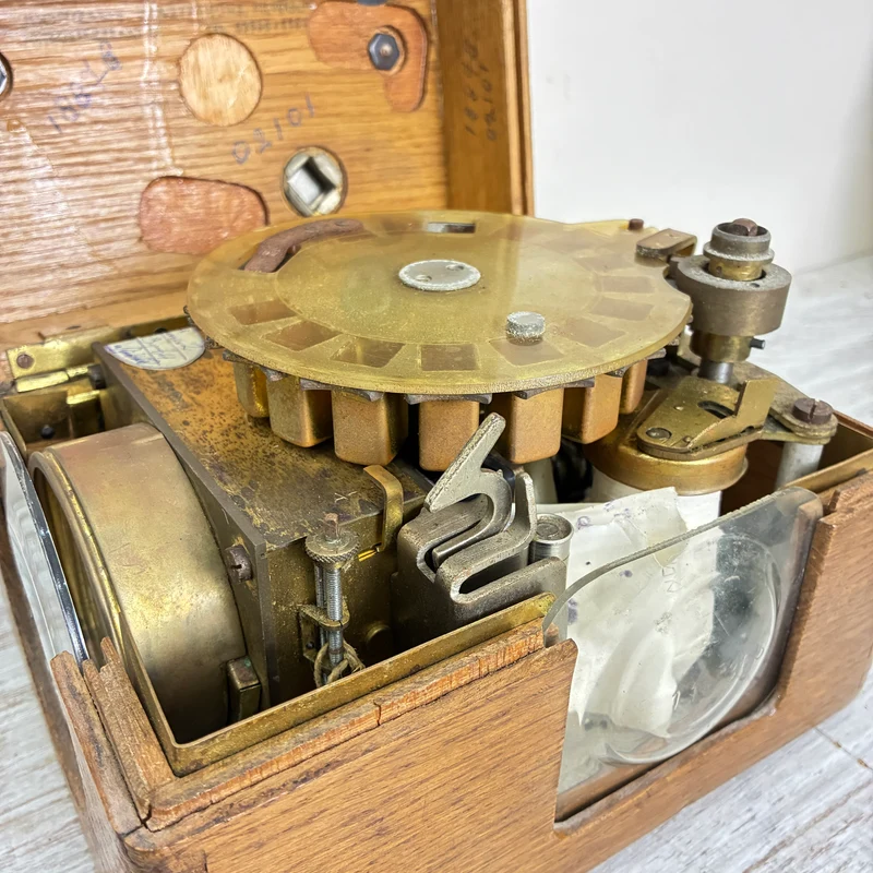 Antike Taubenuhr Holzkasten Mechanisch Brieftaubenuhr Dekoration Sammlerstück
