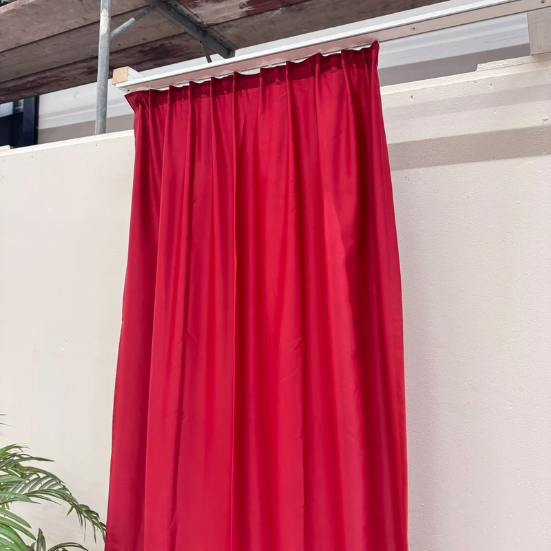 Gardine Rot Matt 135x260 Verdunkler Vorhang Gebraucht