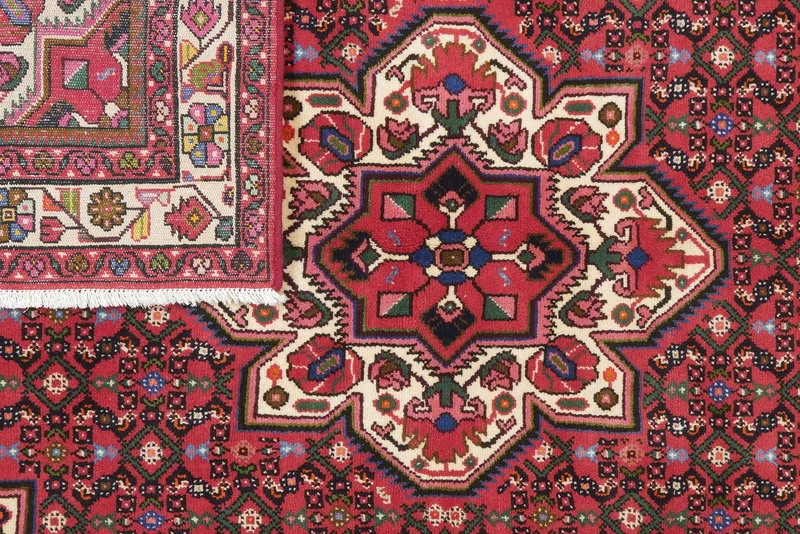 Hosseinabad · Handgeknüpft – Rot, 208x153 cm