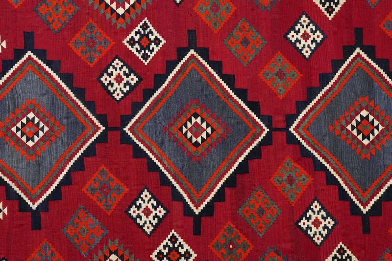 Kelim Gashgai Old · Handgewebt – Rot, 264x190 cm