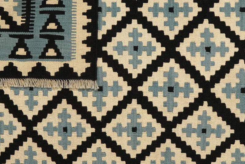 Kelim Gashgai · Handgewebt – Schwarz, 179x128 cm