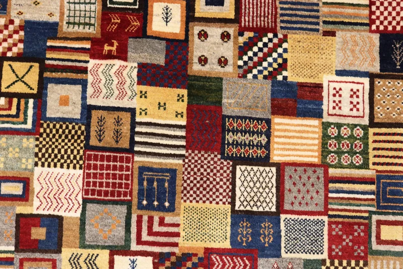 Gabbeh Teppich - Loribaft Indus - 142 x 197 cm - mehrfarbig