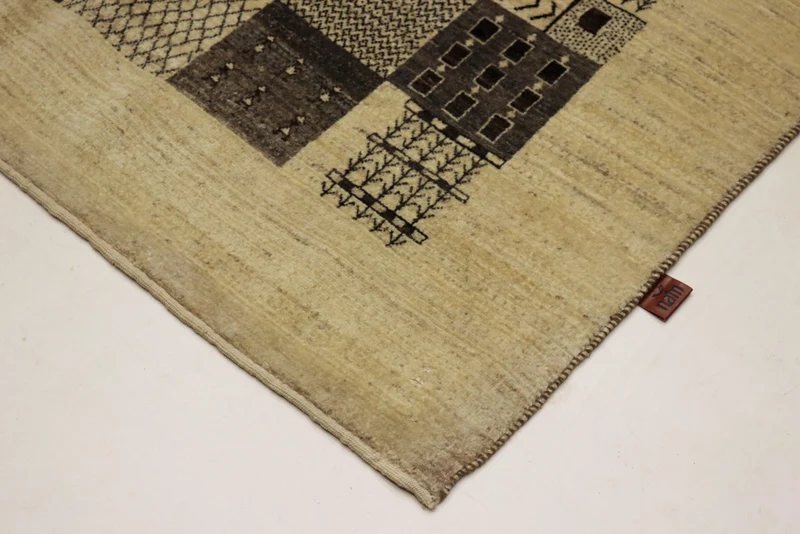 Gabbeh Teppich - Loribaft Indus - 152 x 206 cm - dunkelbeige