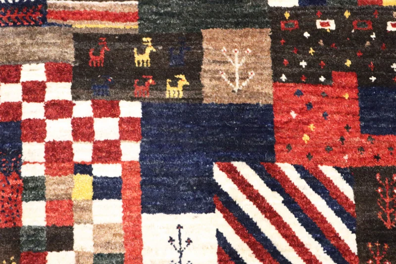 Gabbeh Teppich - Loribaft Indus - 154 x 200 cm - mehrfarbig