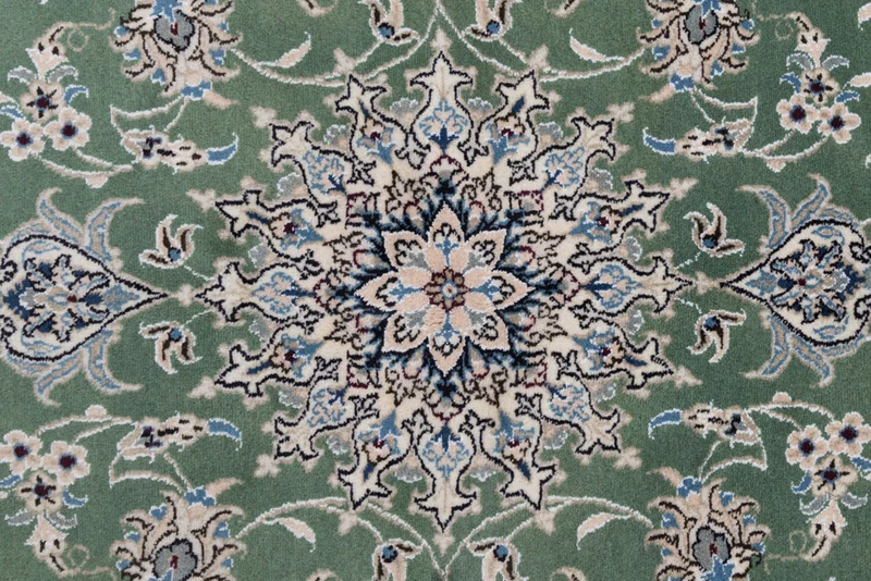 Perserteppich - Nain - 146 x 204 cm - grün