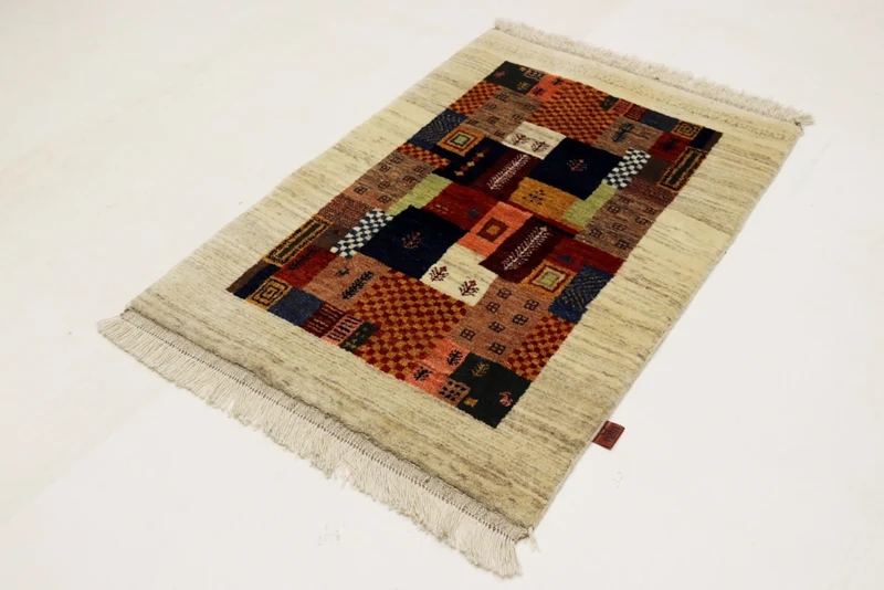 Gabbeh Teppich - Loribaft Indus - 85 x 127 cm - mehrfarbig